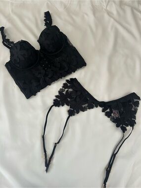 Victoria's Secret Black Floral Lace Longline Bra & Garter